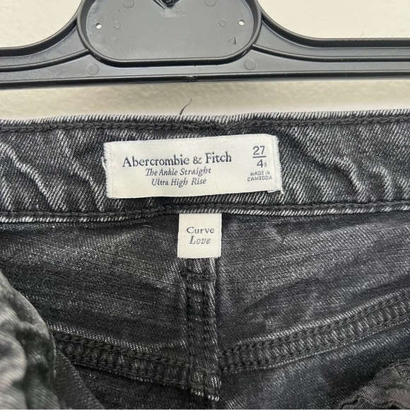 Abercrombie & Fitch Curve Love Ultra High Rise Ankle Straight Jeans - Size 27/4 - Picture 8 of 10